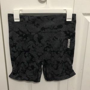 Seamless camp shorts